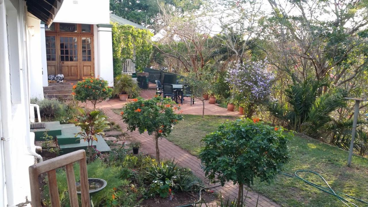 Royston Hall Historical Guesthouse Umtentweni Exterior foto